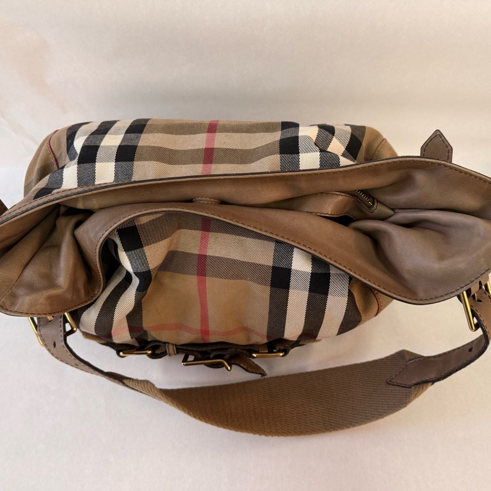 AUTHENTIC Burberry House Check Parsons Hobo Bag - Picture 7 of 13